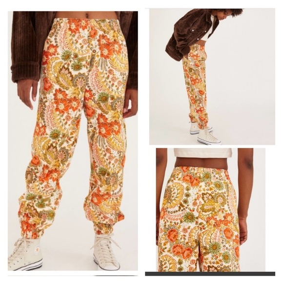 Urban Outfitters Pants - Urban outfitters multicolored Penelope floral corduroy high rise joggers
